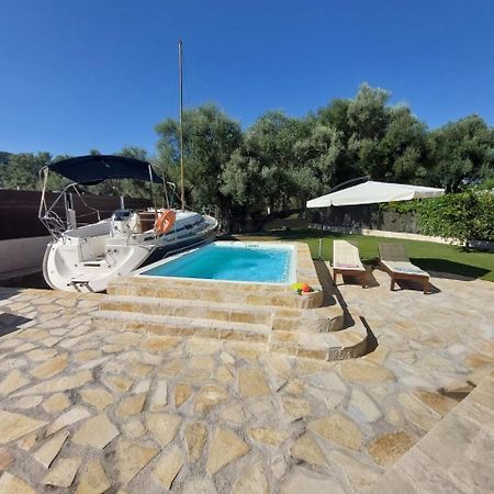 Villa Morris Nydri  Extérieur photo