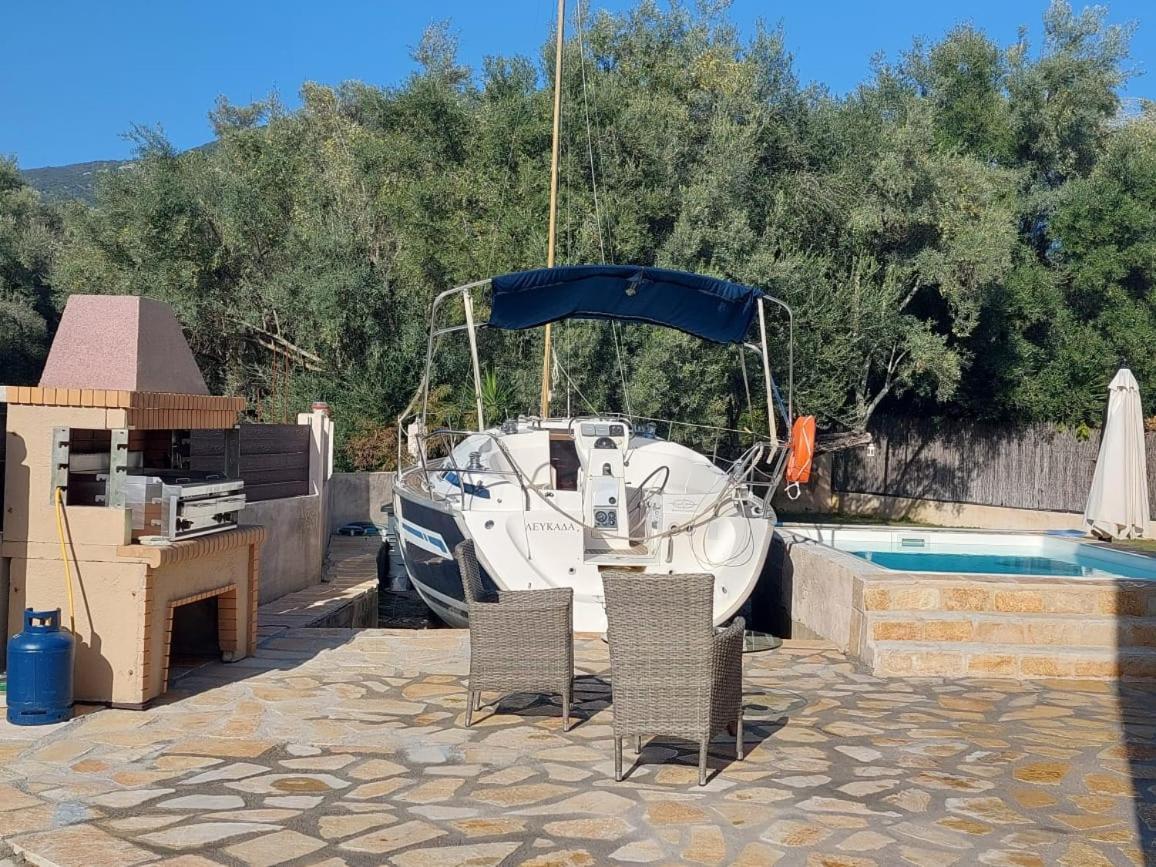 Villa Morris Nydri  Extérieur photo