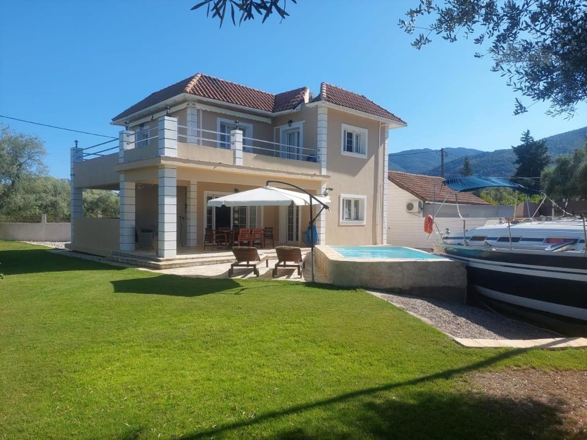 Villa Morris Nydri  Extérieur photo